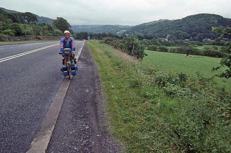 WT 2700 336-08 UK 1992-1.jpg